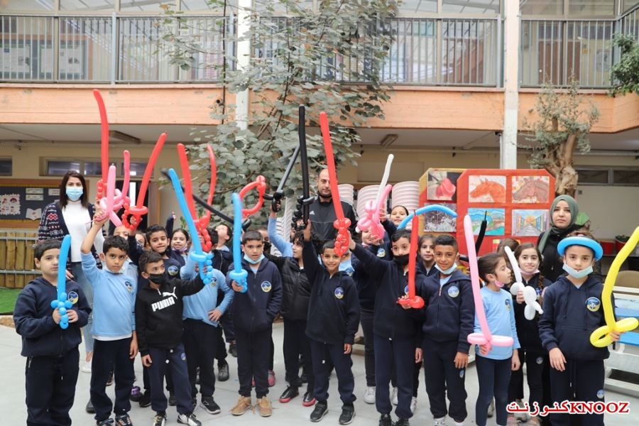 نداء من طالبات مدرستي الحكيم والمستقبل الابتدائية كفرقرع لتلقي تطعيم فايروس كورونا